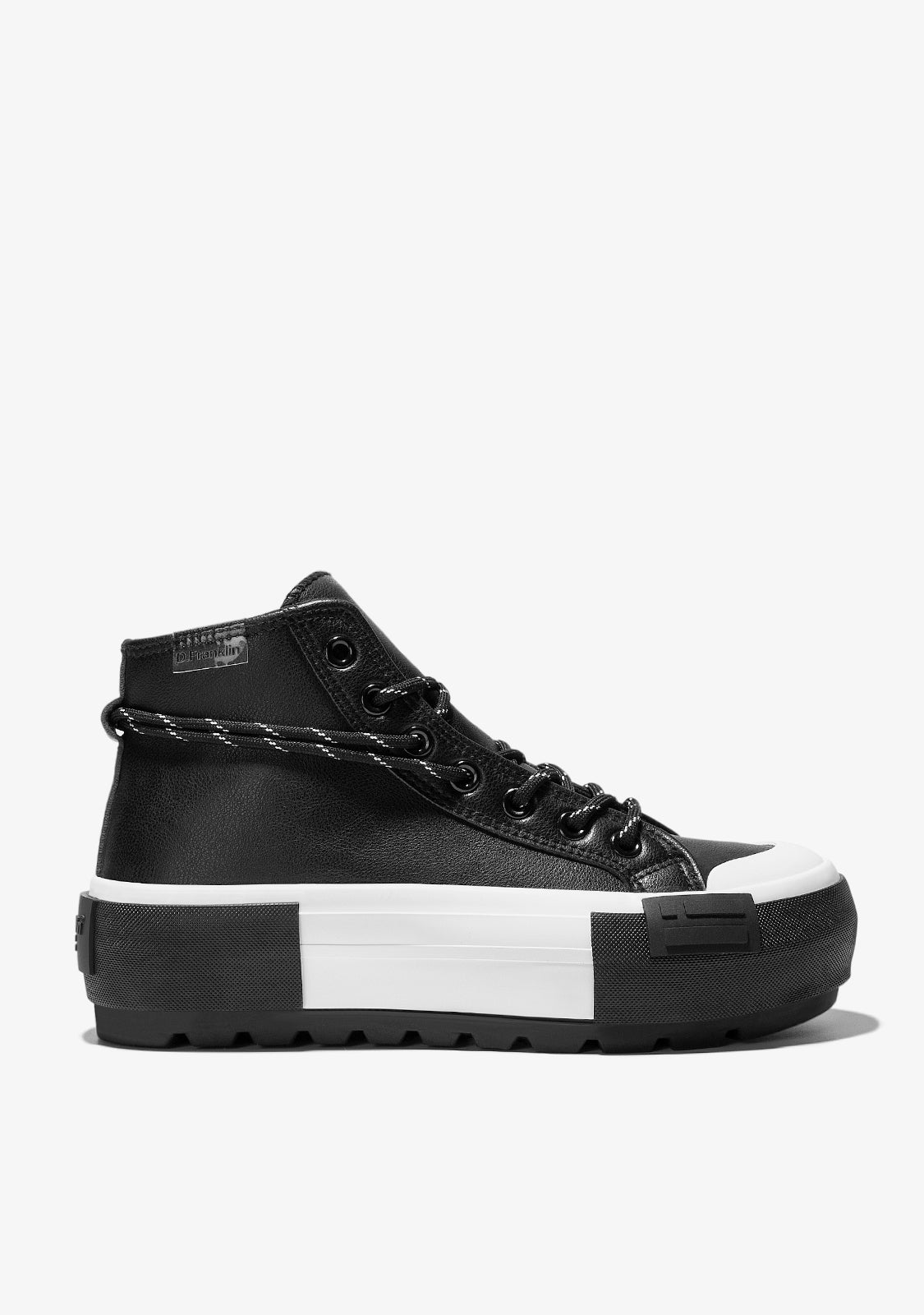 One Way Fur Track Med Black / White