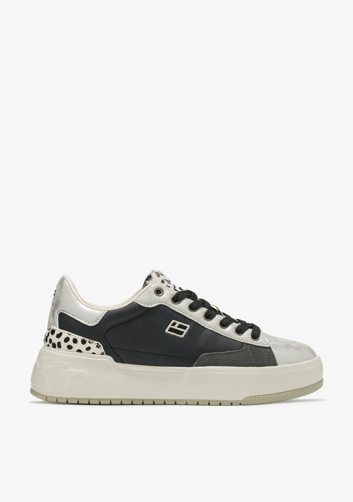 Court '74 Black / Dots