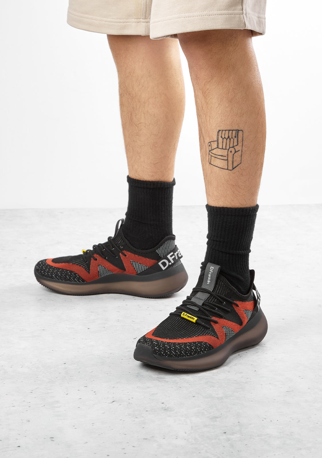 Mimetic V.2 Black / Red