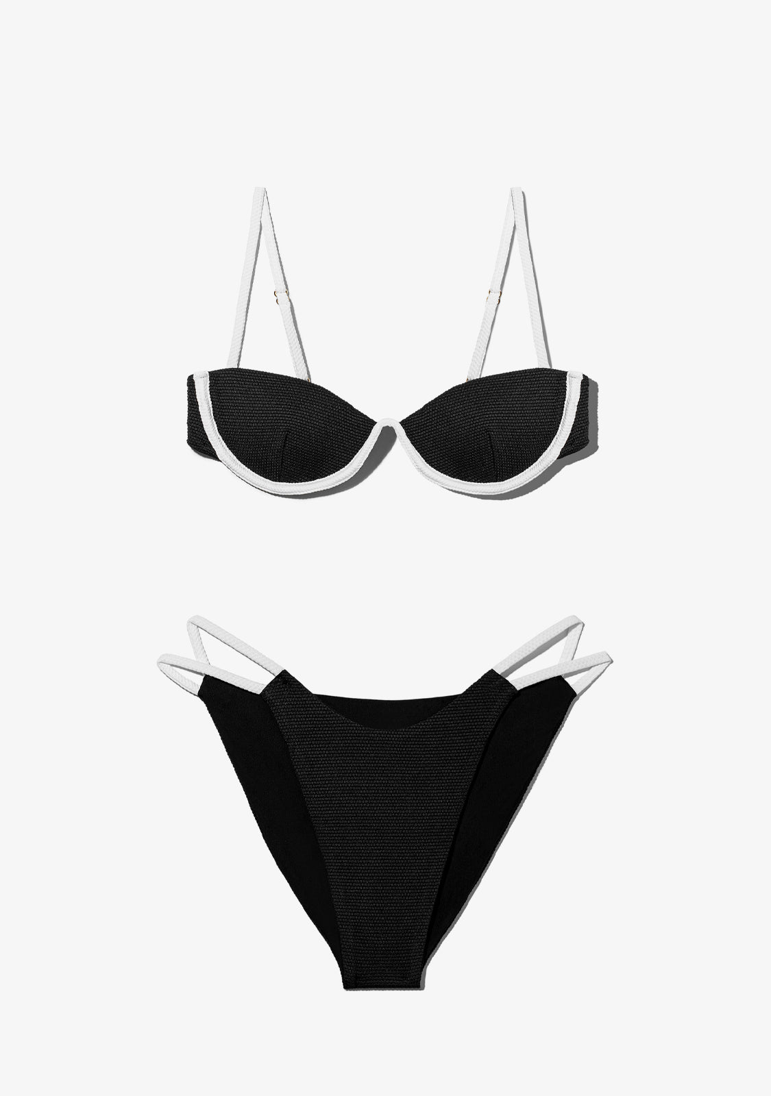 Wake Top + Feroe Bottom Bikini Black