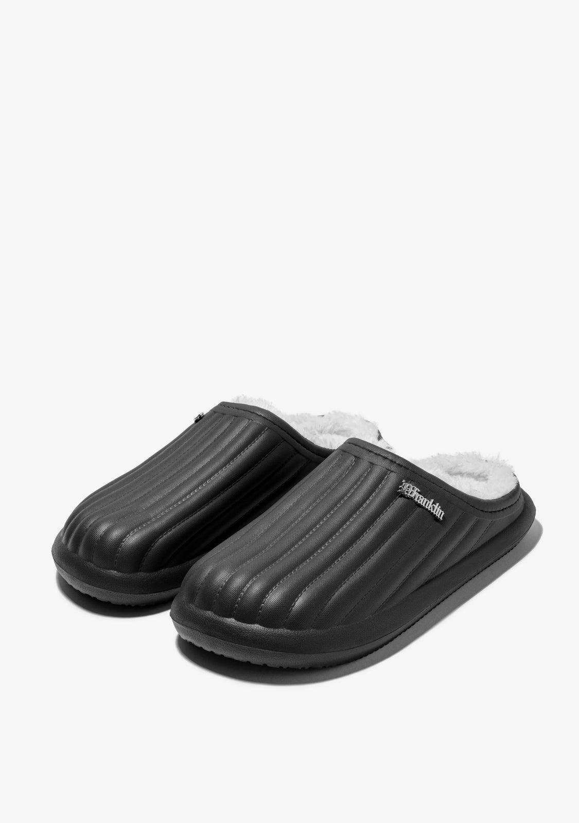 Winter Clogs Black