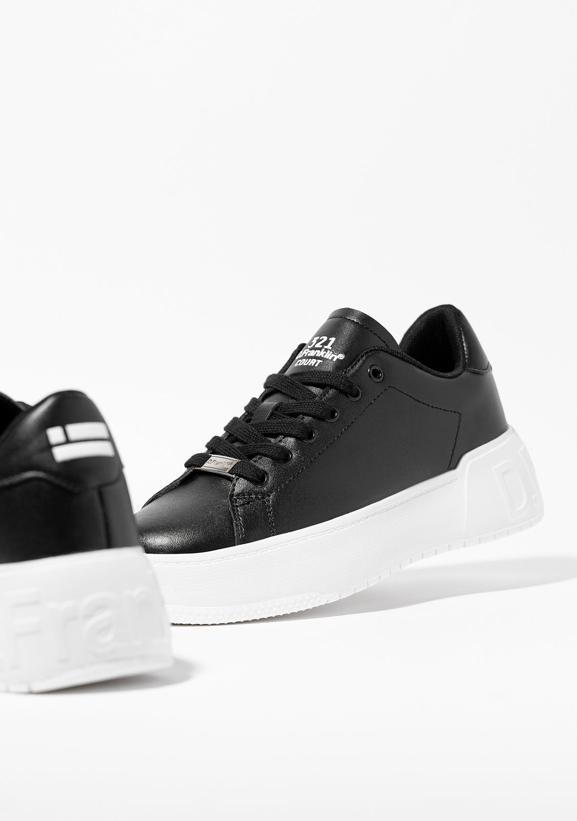 Court Black