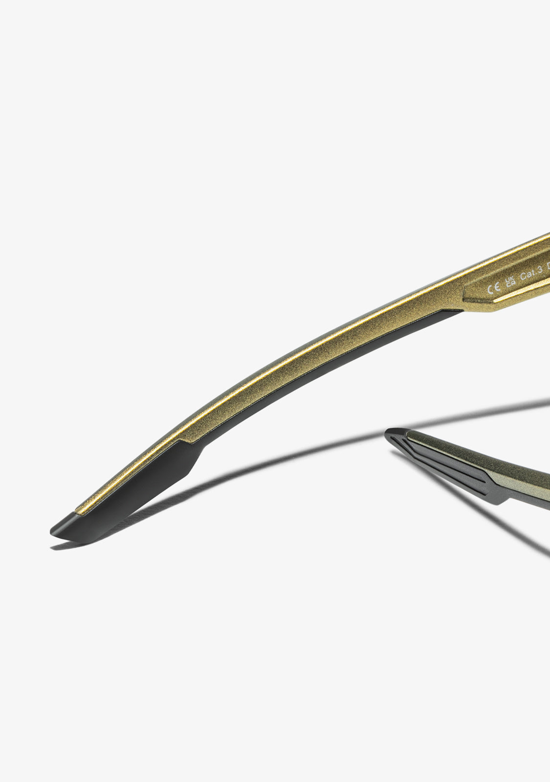 Wind Limited Iridiscent Gold / Gold