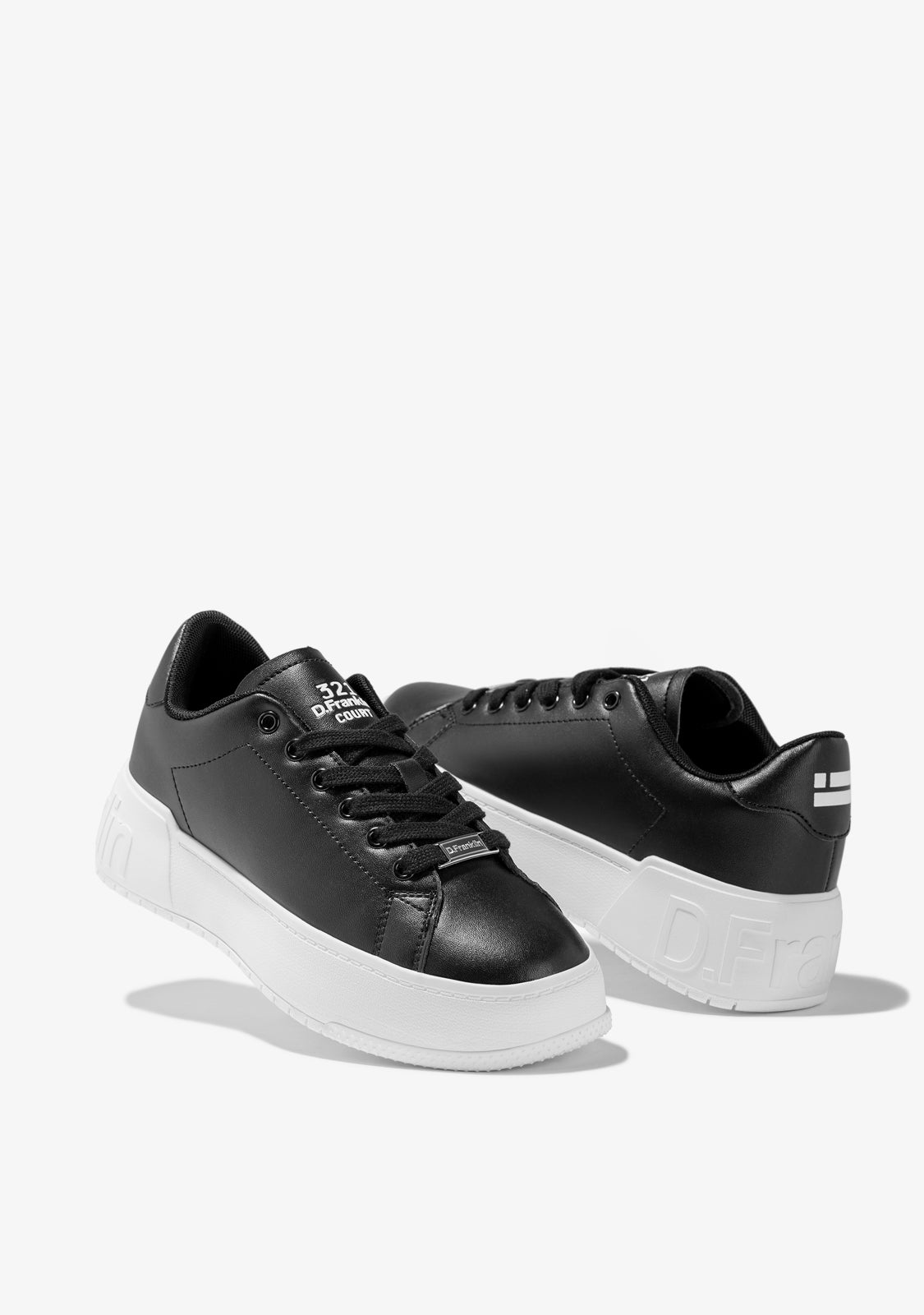Court Black