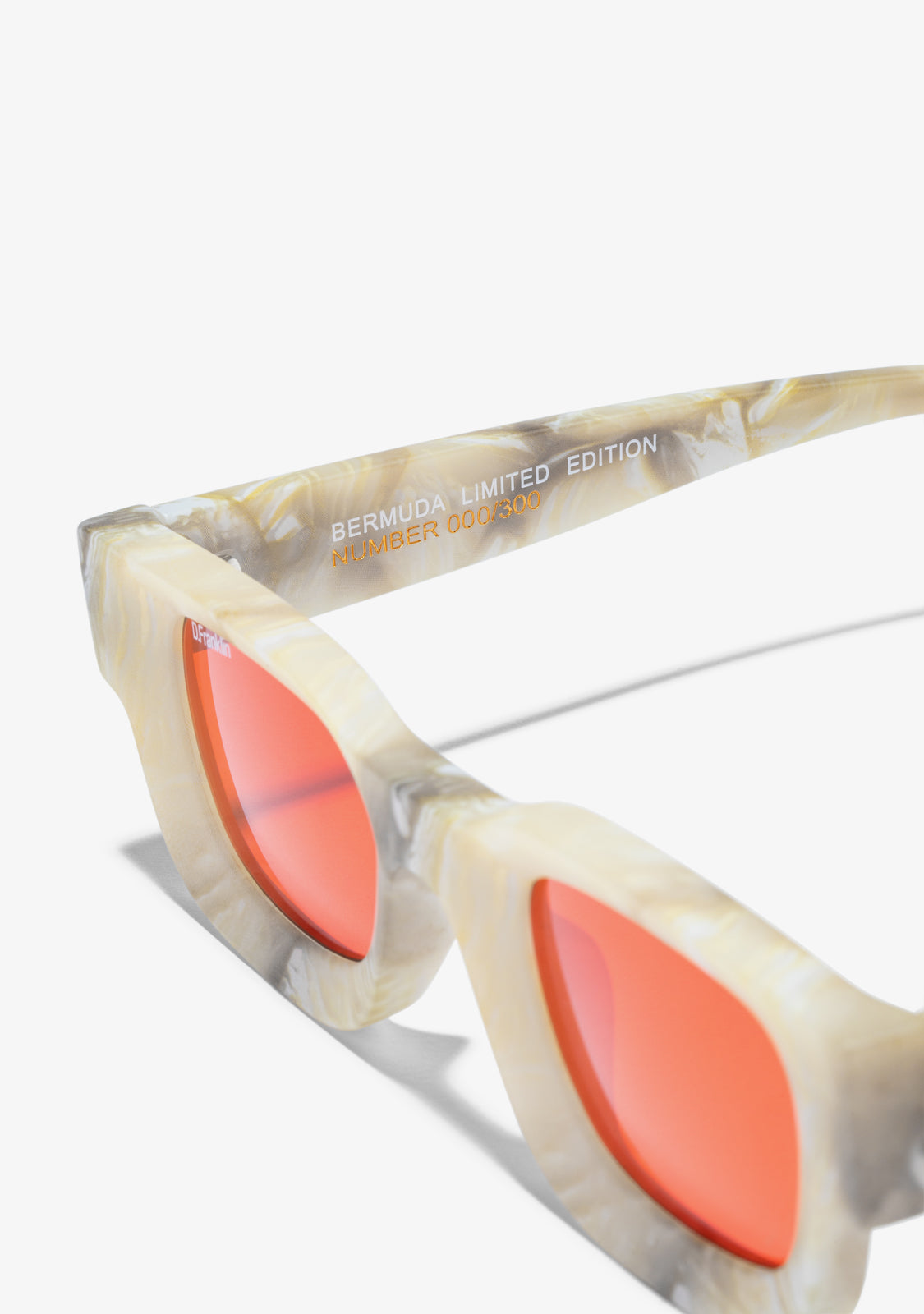 Bermuda White Stone / Red