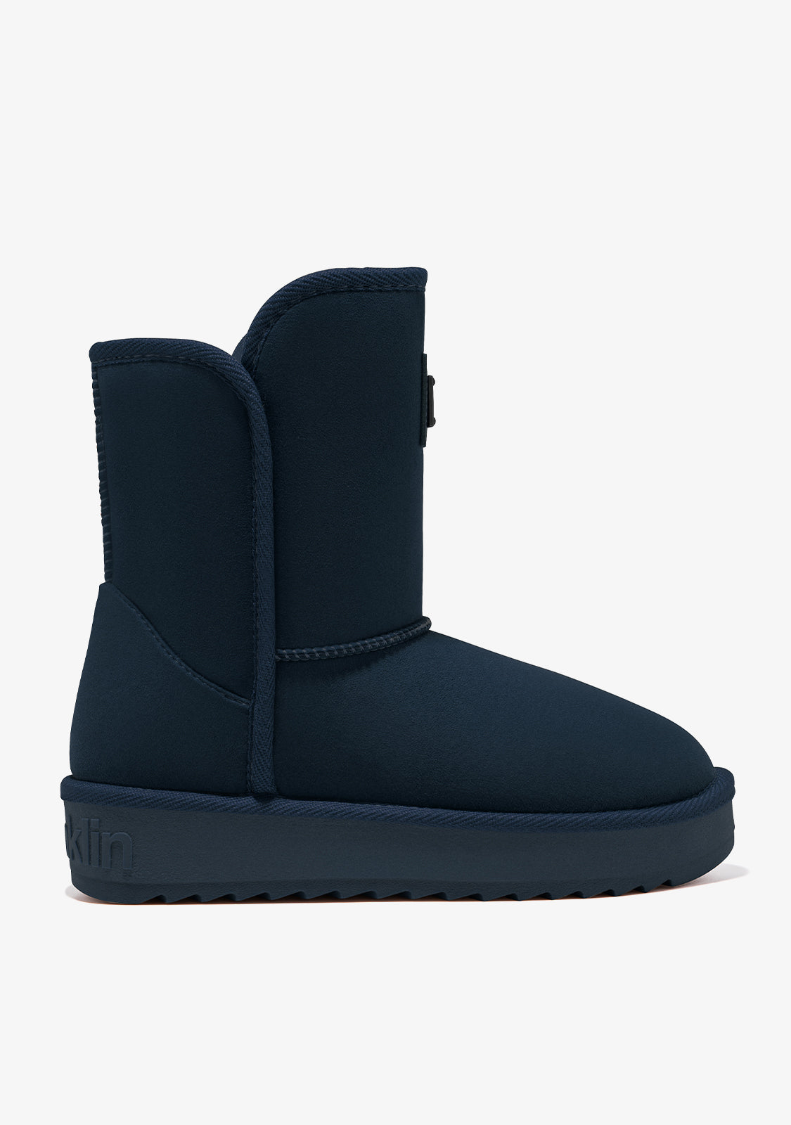 Basic hotsell black boots