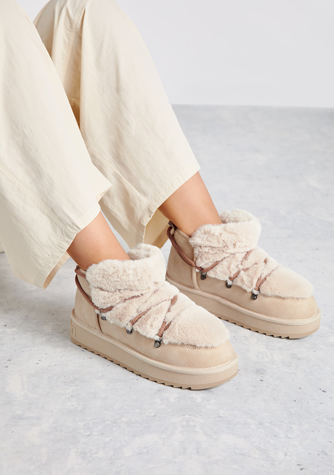 Nordic Trk Fur Low Beige