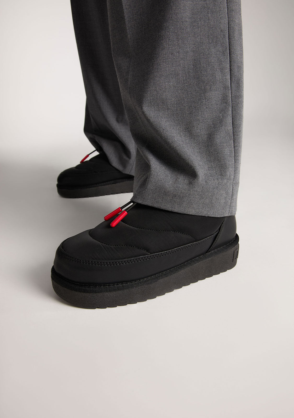 Nordic Low Bomb Black