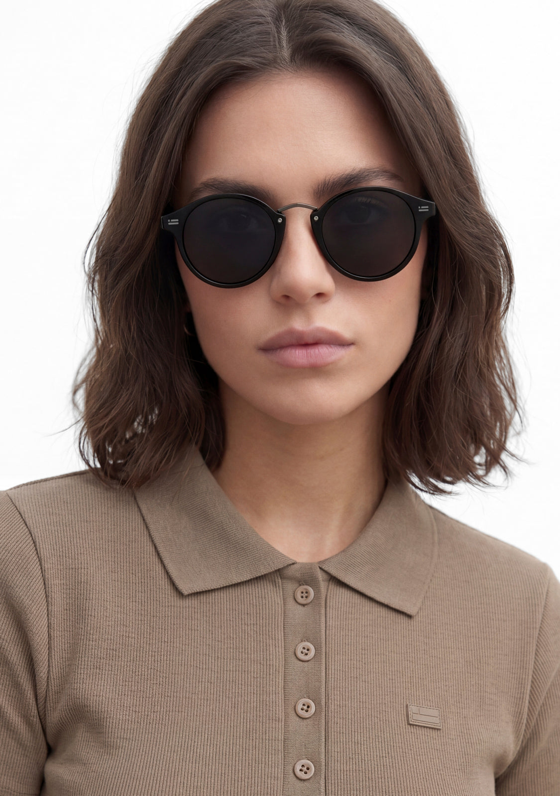 Black Polarised Round Sunglasses | D.Franklin