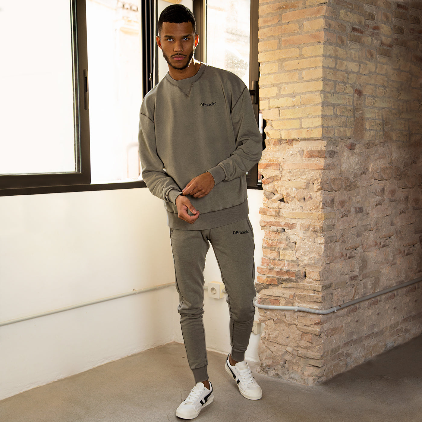 Jogger Basic Khaki