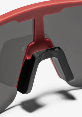 Wind Fifty Red / Black