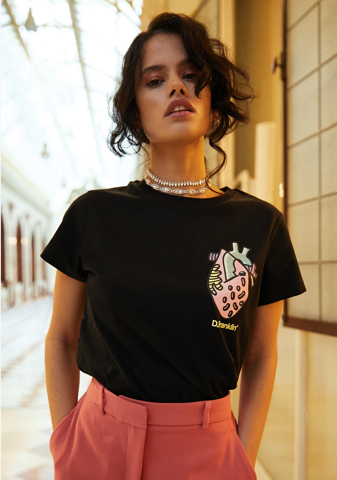 T-Shirt Heart Female Black