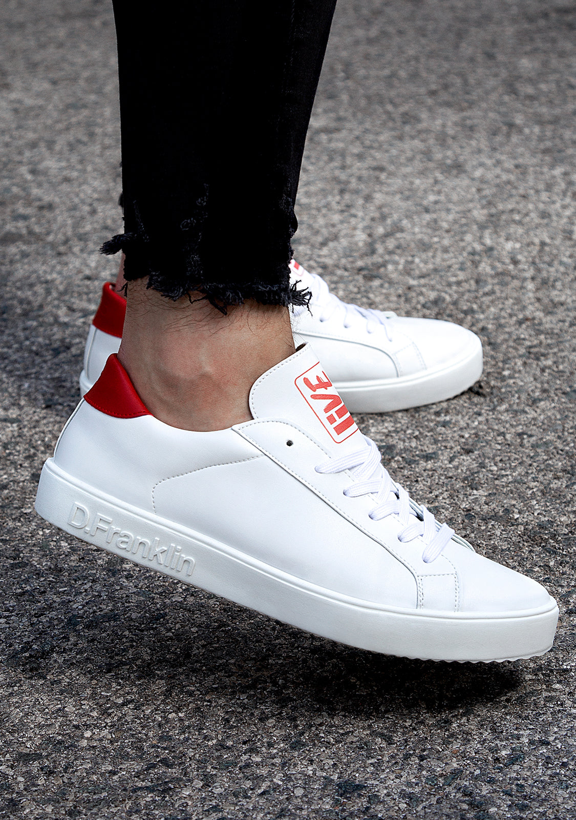 Tempo White / Red