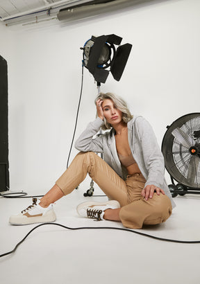 Low Court Beige / Leo